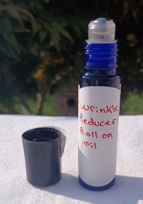 Wrinkle Reducer Roll-On Face Oil | All-Natural Formula with Evening Primrose & Essential Oils